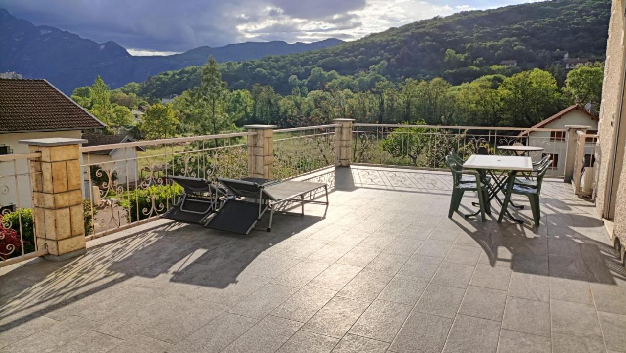 Le Magnolia Apartment Aix-les-Bains Bagian luar foto