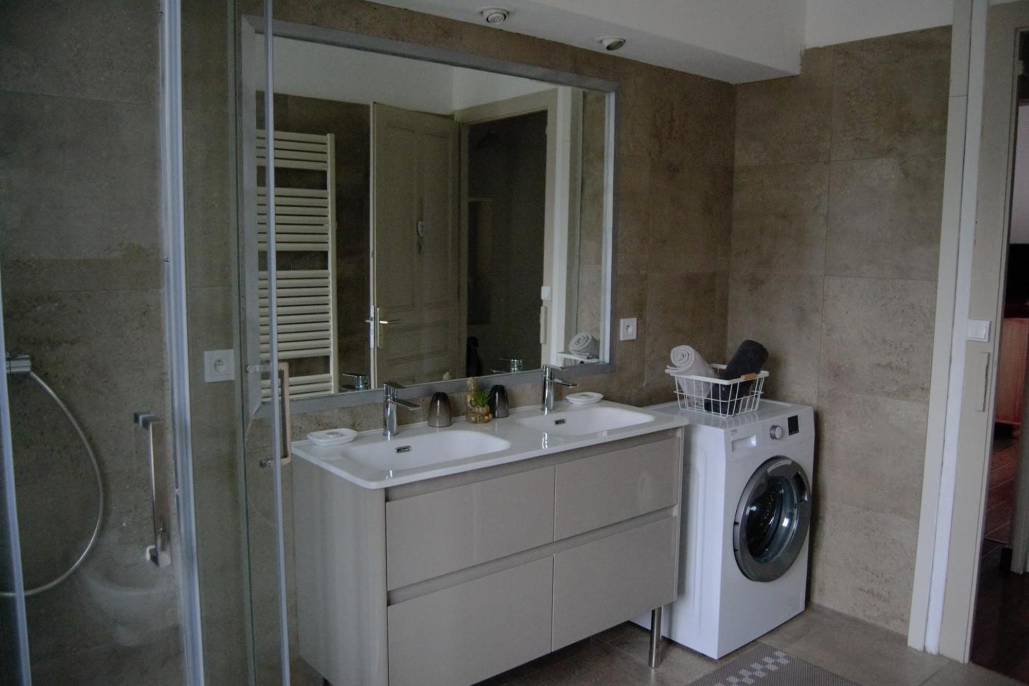 Le Magnolia Apartment Aix-les-Bains Bagian luar foto
